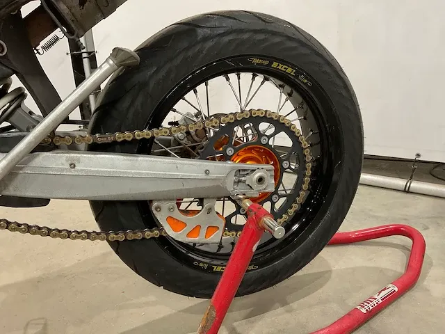 Motor - afbeelding 4 van  16