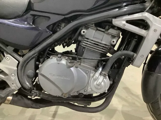 Motor - afbeelding 17 van  18