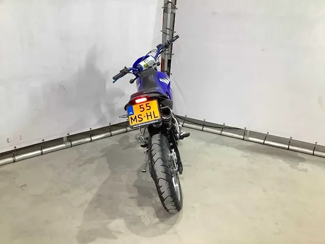 Motor - afbeelding 11 van  16