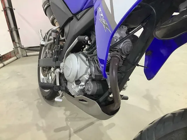 Motor - afbeelding 13 van  16