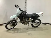 Motor - afbeelding 1 van  19