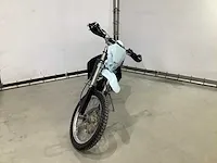 Motor - afbeelding 15 van  19