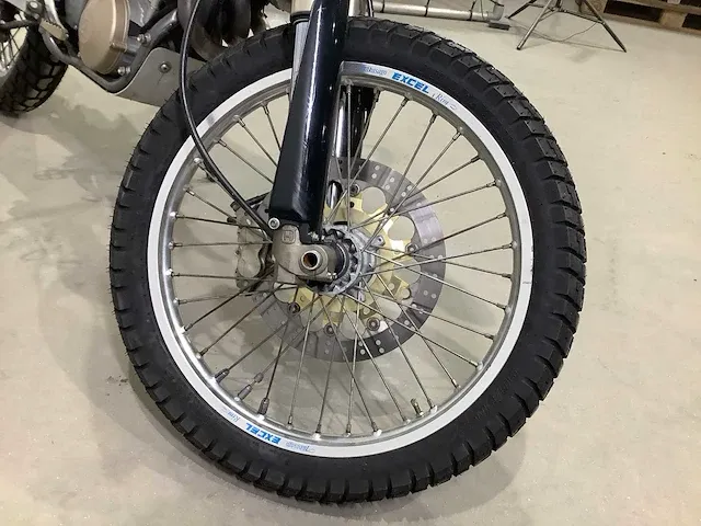 Motor - afbeelding 16 van  19