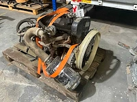 Motor - afbeelding 2 van  3