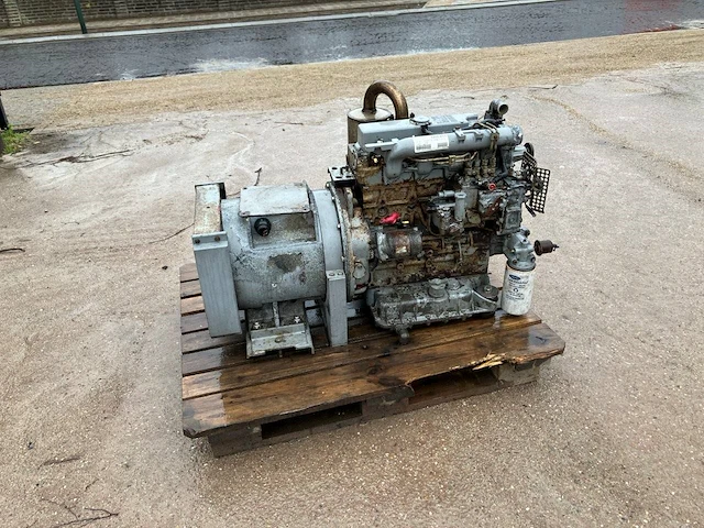 Motorblok kubota v2203 - afbeelding 1 van  1