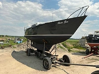 Motorboot inclusief stallingstrailer - afbeelding 3 van  62