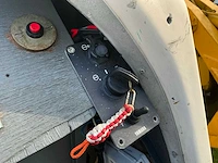 Motorboot / kajuitboot - afbeelding 18 van  37