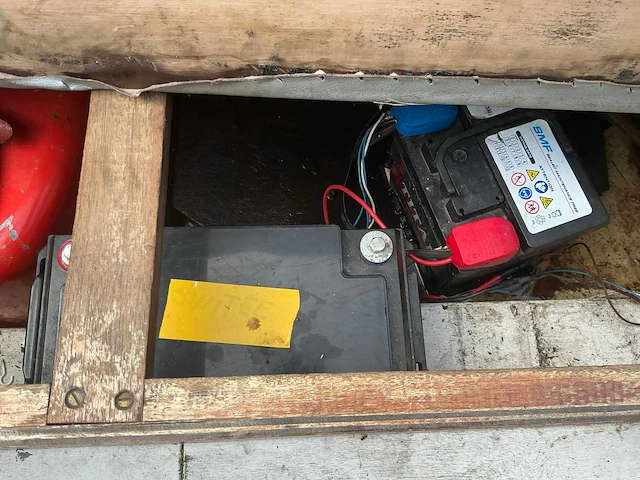 Motorboot / kajuitboot - afbeelding 21 van  37