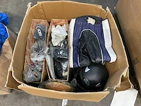Motorbroeken regenkleding beschermers helm - afbeelding 1 van  8
