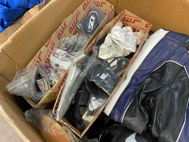 Motorbroeken regenkleding beschermers helm - afbeelding 3 van  8