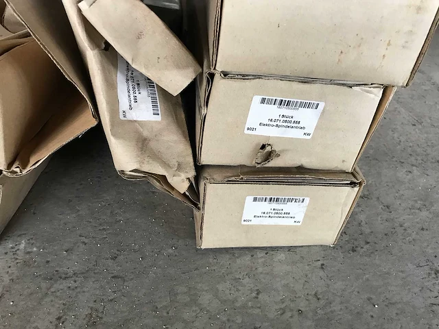 Motoren voor ramen en schermen (7x) - afbeelding 3 van  3