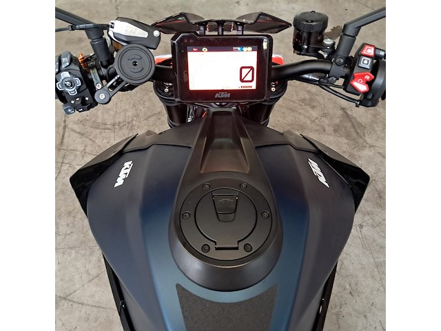 Motorfiets, ktm, superduke 1290 r - afbeelding 13 van  54