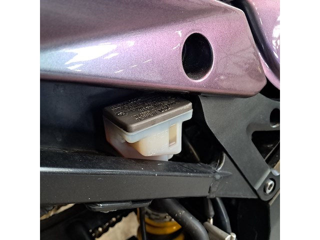 Motorfiets, suzuki, gsx-r1000 - afbeelding 8 van  35