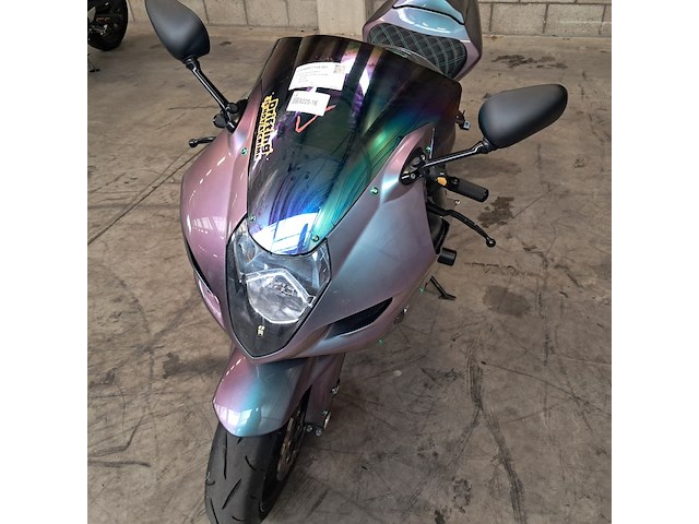 Motorfiets, suzuki, gsx-r1000 - afbeelding 16 van  35