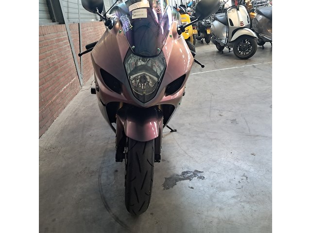 Motorfiets, suzuki, gsx-r1000 - afbeelding 30 van  35