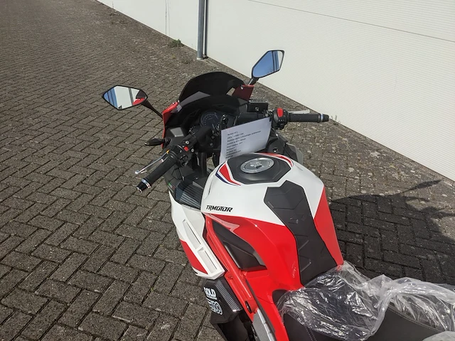 Motorfiets trmotor, tr125-2, bouwjaar 2024 - afbeelding 3 van  36