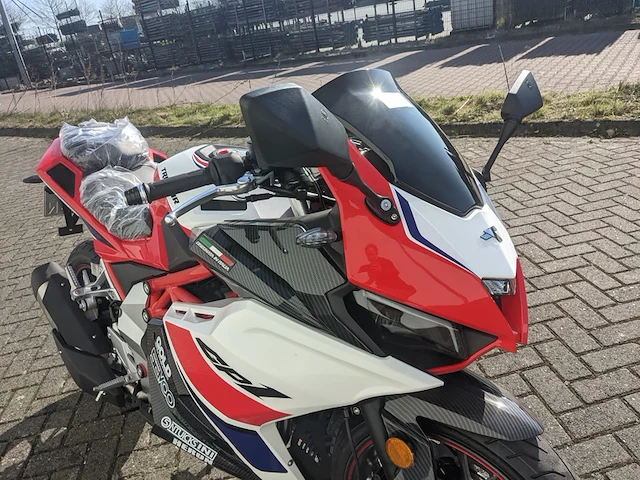 Motorfiets trmotor, tr125-2, bouwjaar 2024 - afbeelding 15 van  36