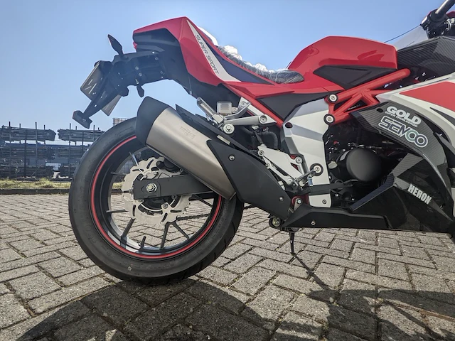 Motorfiets trmotor, tr125-2, bouwjaar 2024 - afbeelding 28 van  36
