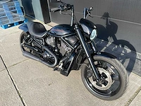 Motorfiets - afbeelding 1 van  10