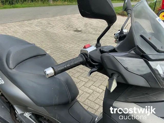 Motorfiets - afbeelding 11 van  22
