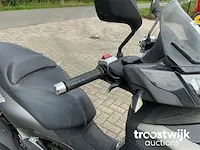 Motorfiets - afbeelding 11 van  22