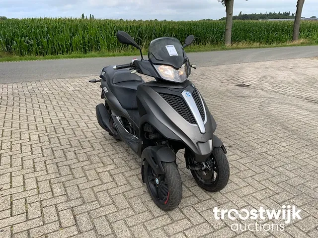 Motorfiets - afbeelding 12 van  22