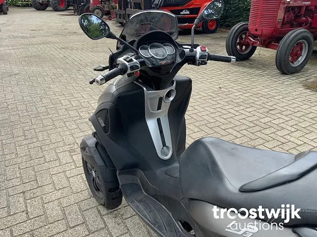 Motorfiets - afbeelding 18 van  22