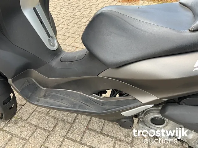 Motorfiets - afbeelding 22 van  22