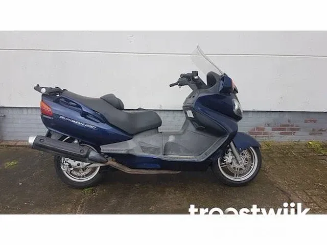 Motorfiets - afbeelding 1 van  12