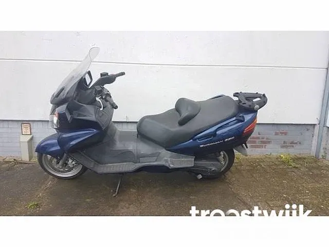 Motorfiets - afbeelding 8 van  12