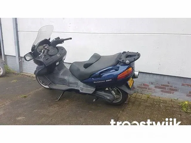Motorfiets - afbeelding 9 van  12