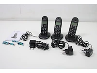 Motorola c1003lb+ dect telefoon trio set zwart - afbeelding 3 van  3