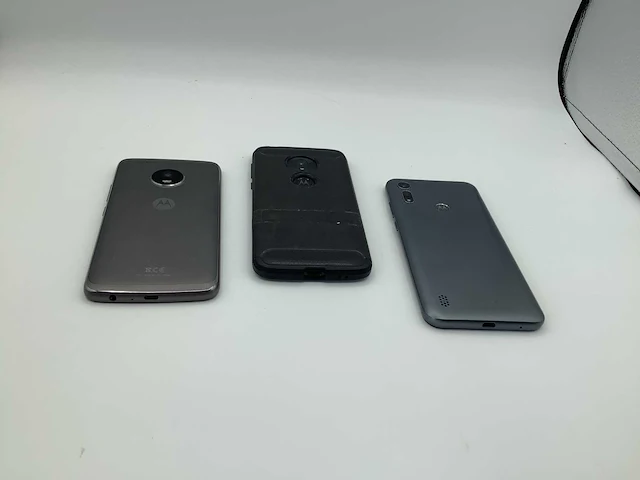 Motorola mobiele telefoon (3x) - afbeelding 6 van  7