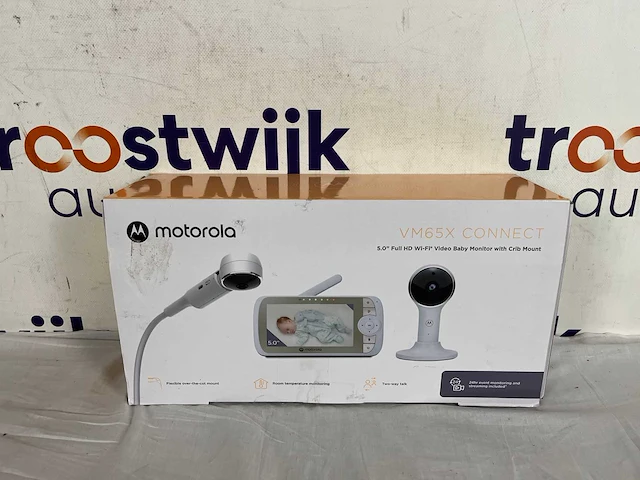 Motorola nursery vm65x connect - baby videomonitor met wiegbevestiging - 5 inch 1080p wi-fi - verbonden met motorola nursery app - flexibele magnetische camera montage - wit - afbeelding 2 van  2