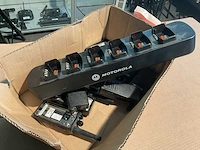 Motorola rdu2020 portofoons met powersupply (10x) - afbeelding 3 van  3