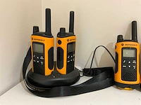 Motorola walkie talkie (3x) - afbeelding 2 van  5