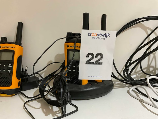 Motorola walkie talkie (3x) - afbeelding 4 van  5