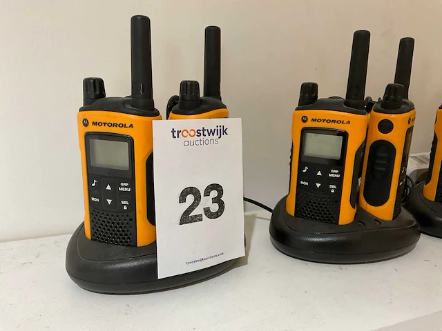 Motorola walkie talkie (3x) - afbeelding 4 van  5
