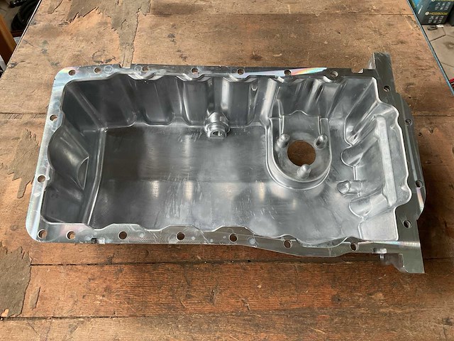 Motorolie pan - afbeelding 5 van  6