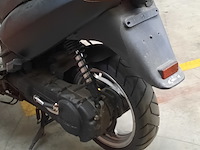 Motorscooter, daelim, vt125 - afbeelding 9 van  24
