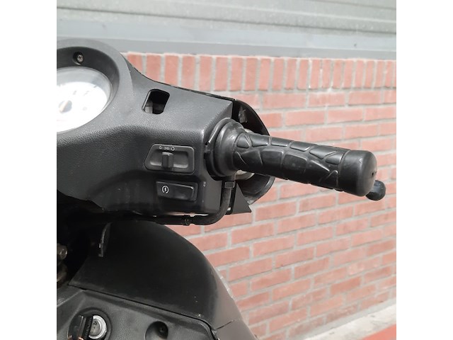 Motorscooter, daelim, vt125 - afbeelding 13 van  24