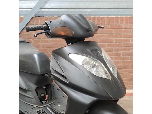 Motorscooter, daelim, vt125 - afbeelding 23 van  24