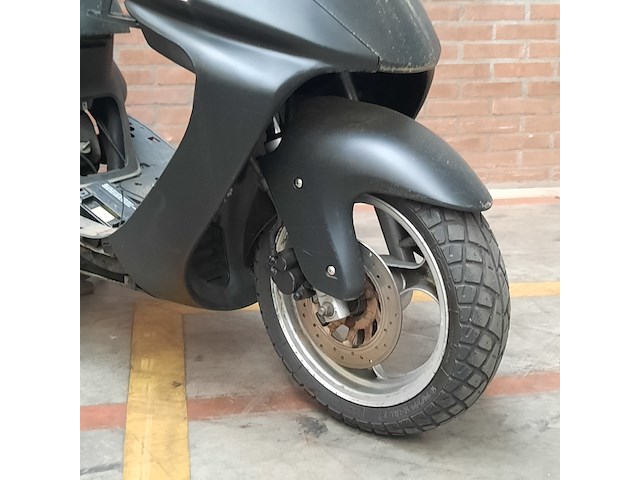Motorscooter, daelim, vt125 - afbeelding 24 van  24
