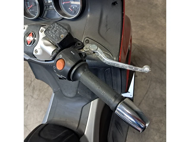 Motorscooter, gilera, gp800 - afbeelding 8 van  68