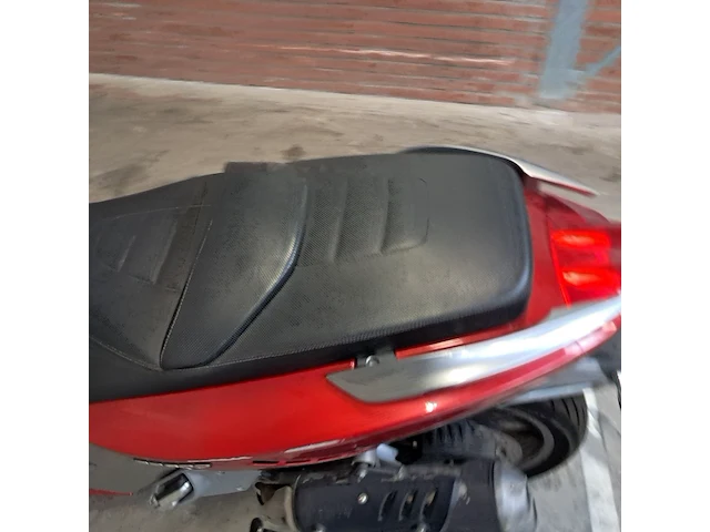 Motorscooter, gilera, gp800 - afbeelding 18 van  68