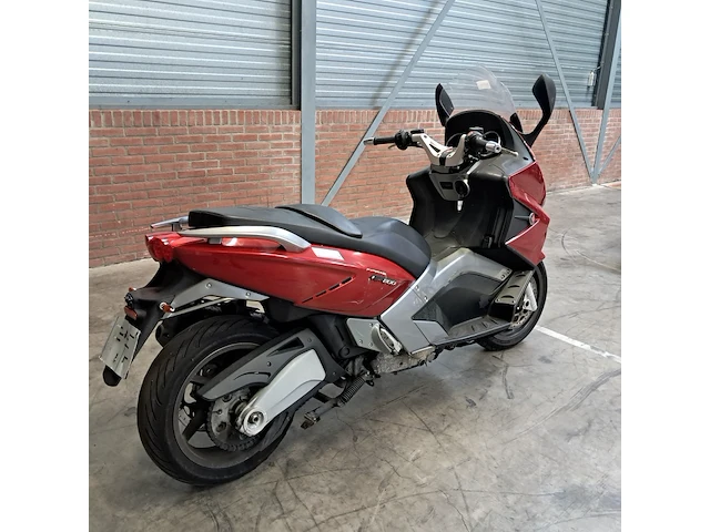 Motorscooter, gilera, gp800 - afbeelding 23 van  68