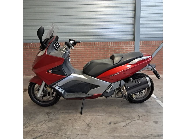 Motorscooter, gilera, gp800 - afbeelding 36 van  68