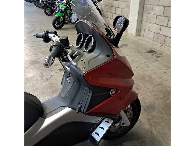 Motorscooter, gilera, gp800 - afbeelding 58 van  68
