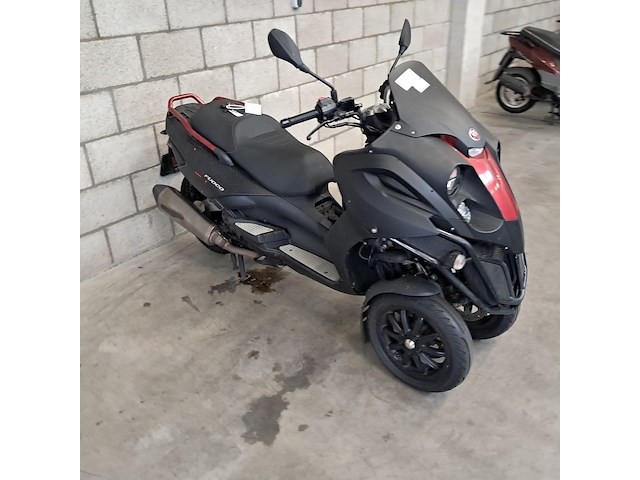 Motorscooter, gilera, m61, 2009 - afbeelding 23 van  30