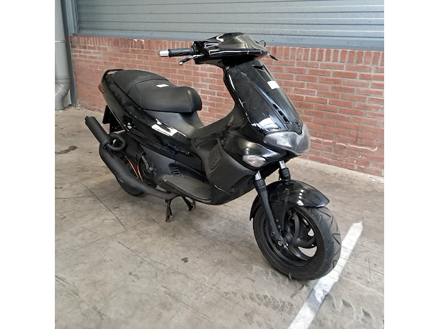 Motorscooter, gilera, runner 125, 2000 - afbeelding 30 van  68